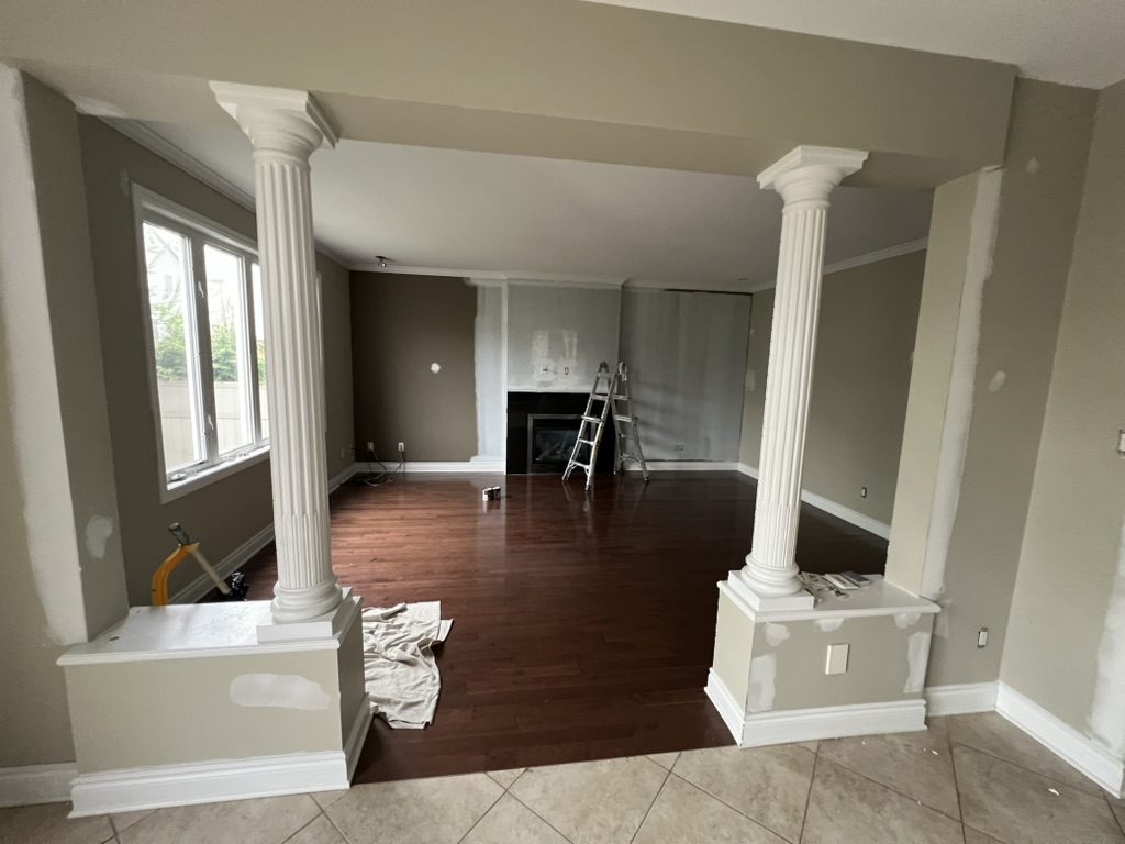 Home before full repaint in Orleans